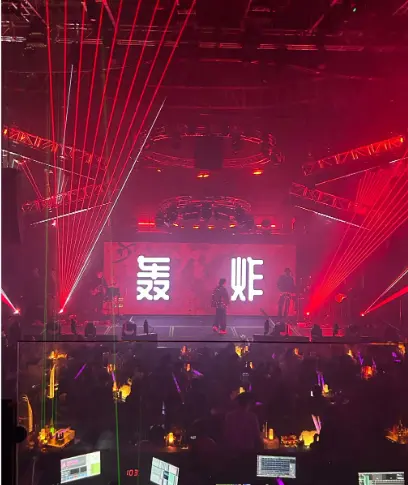 沪上打卡指南：解锁上海美食推荐与夜游资讯的终极狂欢