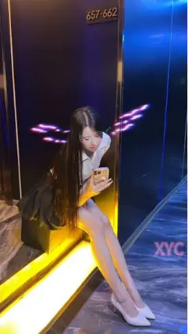 上海品茶工作室探秘：一盏茶的功夫，读懂夜上海论坛社区里的慢生活